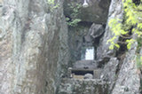 08ap30105s.jpg